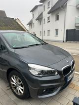 BMW 220 Active Tourer 220i - - BMW 220 Active Tourer von privat