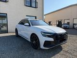 Audi Q8 50 TDI Quattro S-Line *Voll*Pano*Leder*usw .. - Audi: Us