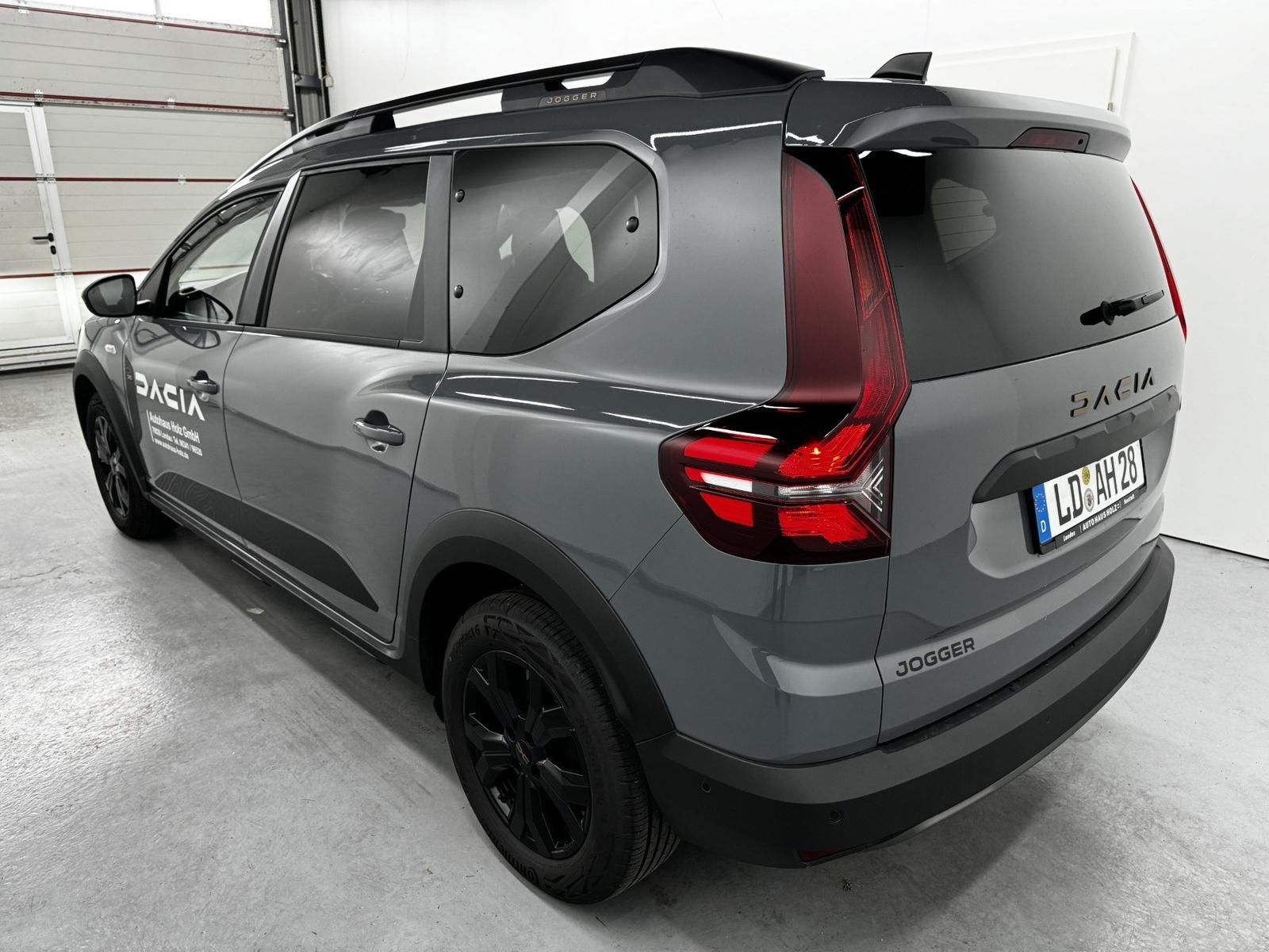 Dacia Jogger TCe 110 Extreme+ 7-Sitzer Navi