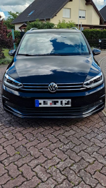 Image of Volkswagen Touran