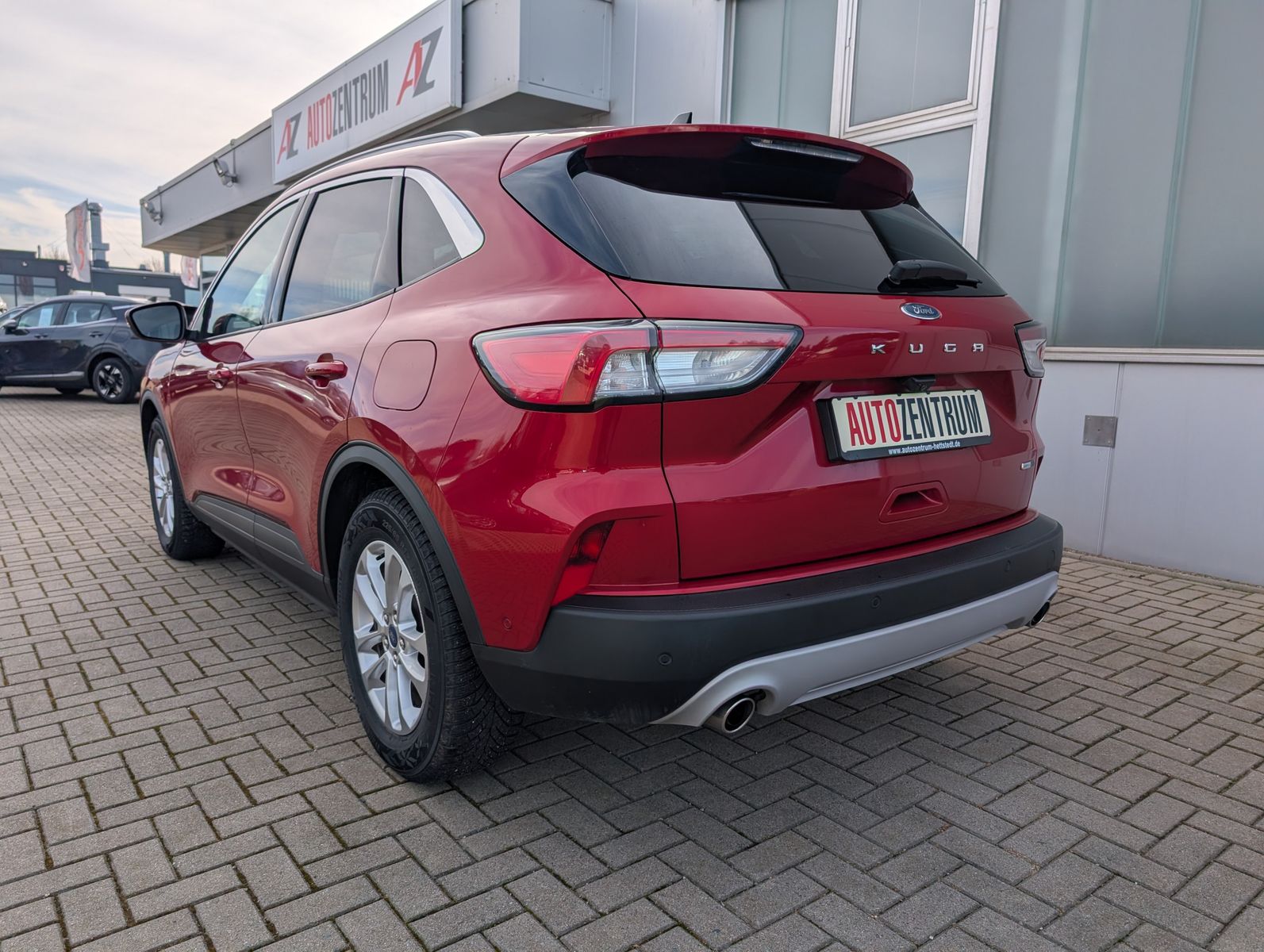 Fahrzeugabbildung Ford Kuga Titanium X PANO*LED*NAVI*CAM*PARKLENK*B&O*