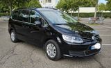 Volkswagen Sharan 2.0 TDI DSG 7-Sitzer ACC VZE Scheckheft - VW Sharan Gebrauchtwagen in Karlsruhe