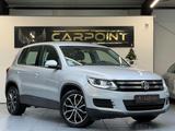 Volkswagen Tiguan 1.4 TSI DSG BlueMotion/Anh./Bi-Xenon/BT - silberne Volkswagen Tiguan