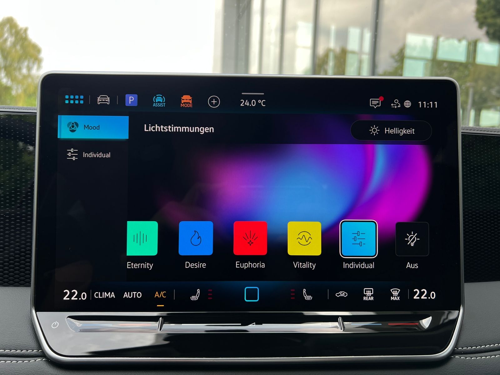 Fahrzeugabbildung Volkswagen Tiguan  ENERGY 2.0 TDI DSG *AHK, Navi, Ganzjahre