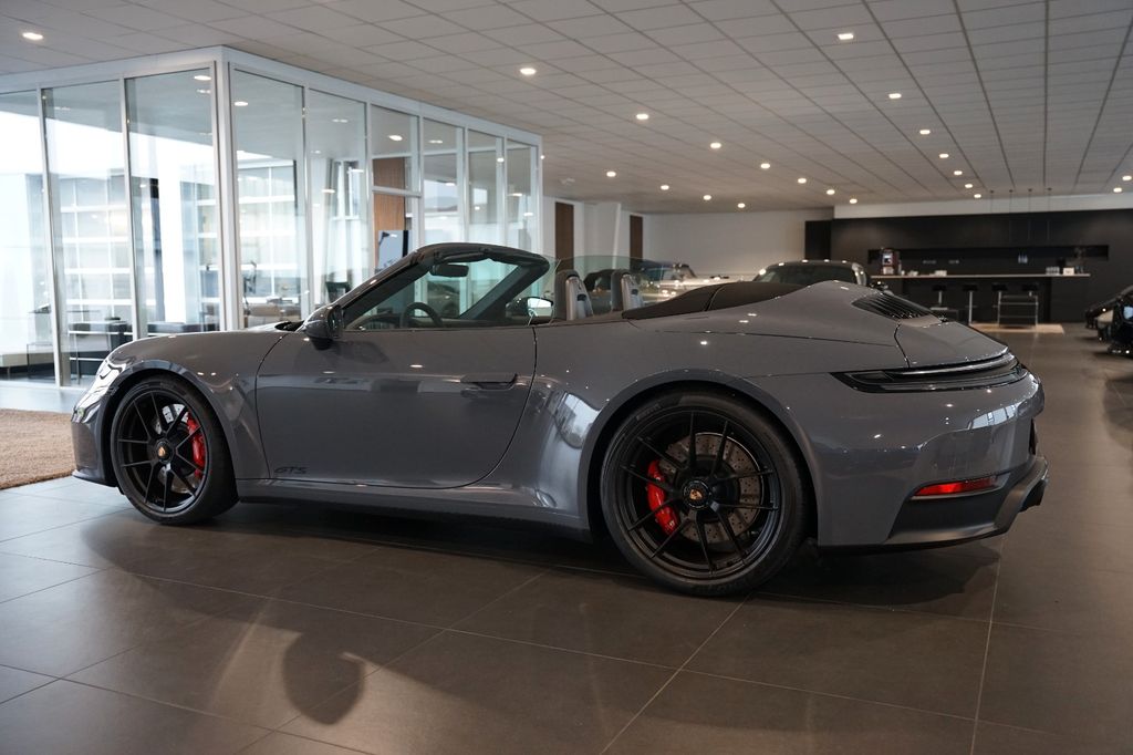 PORSCHE 992.2 Carrera GTS Cabriolet | HD-Matrix | BOSE PORSCHE 992.2 Carrera GTS Cabriolet | HD-Matrix | BOSE