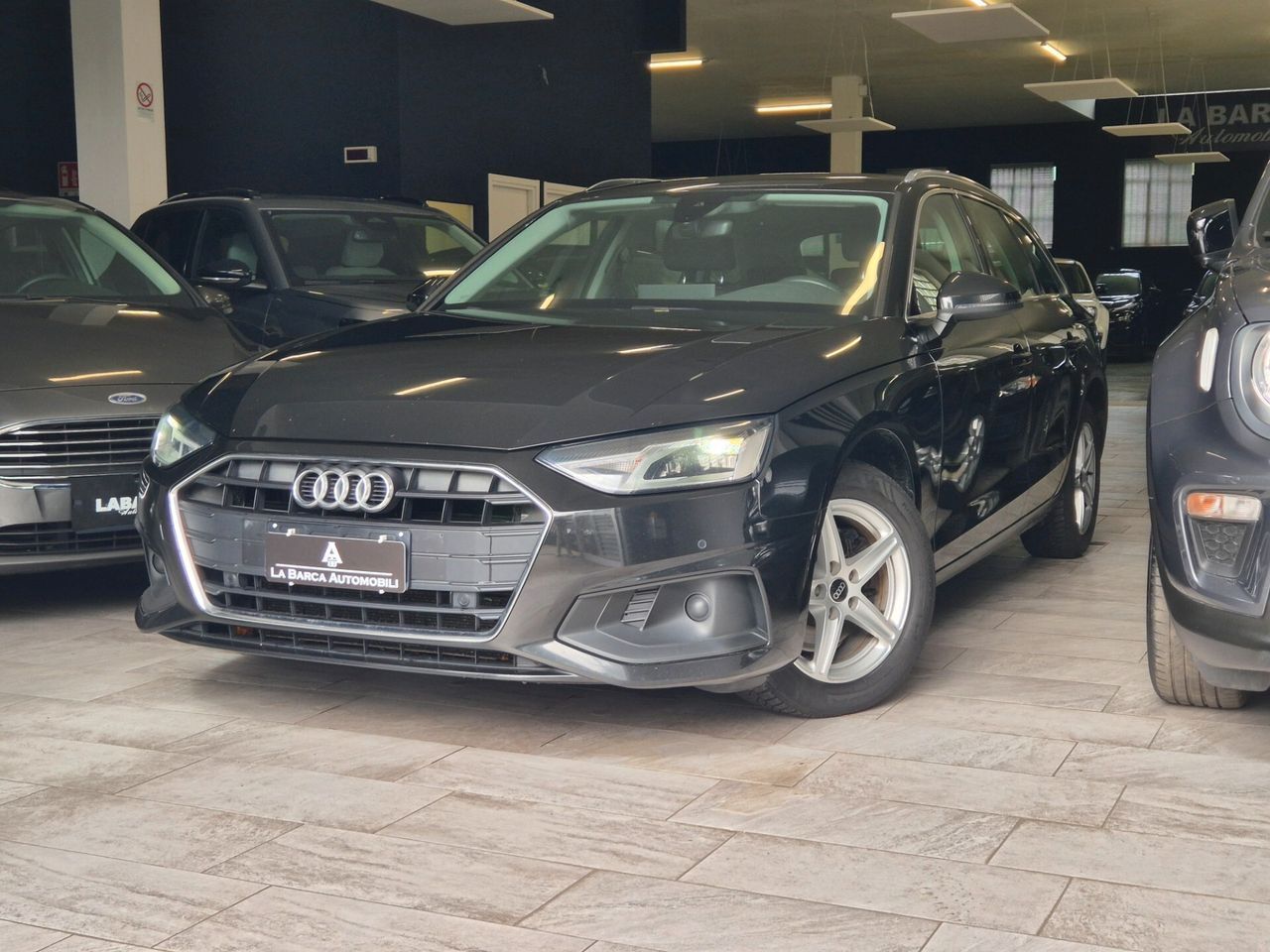 Audi A4 - 1