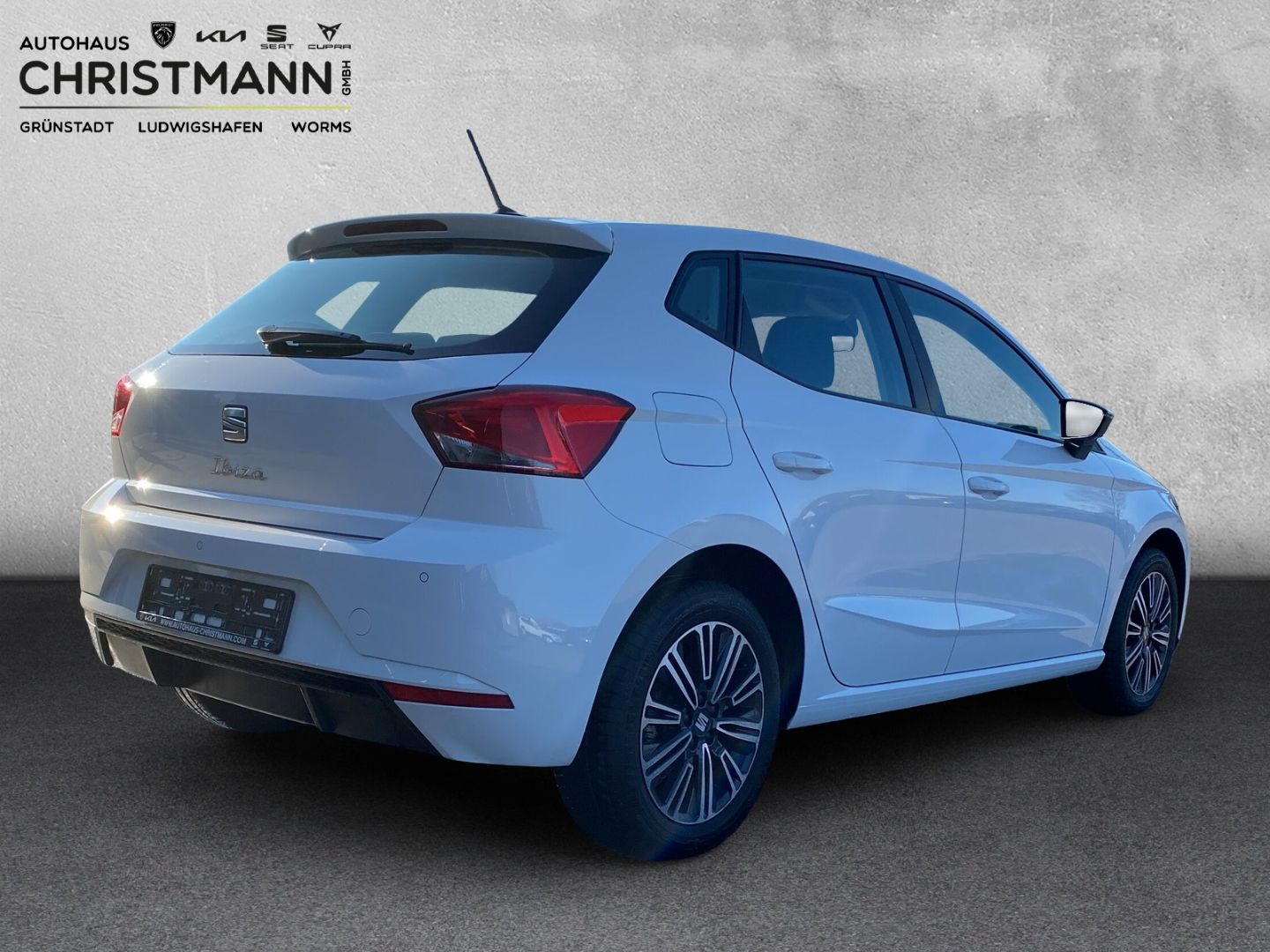 Fahrzeugabbildung SEAT Ibiza Style Edition*SHZ*Full-Link*PDC-vo+hi*