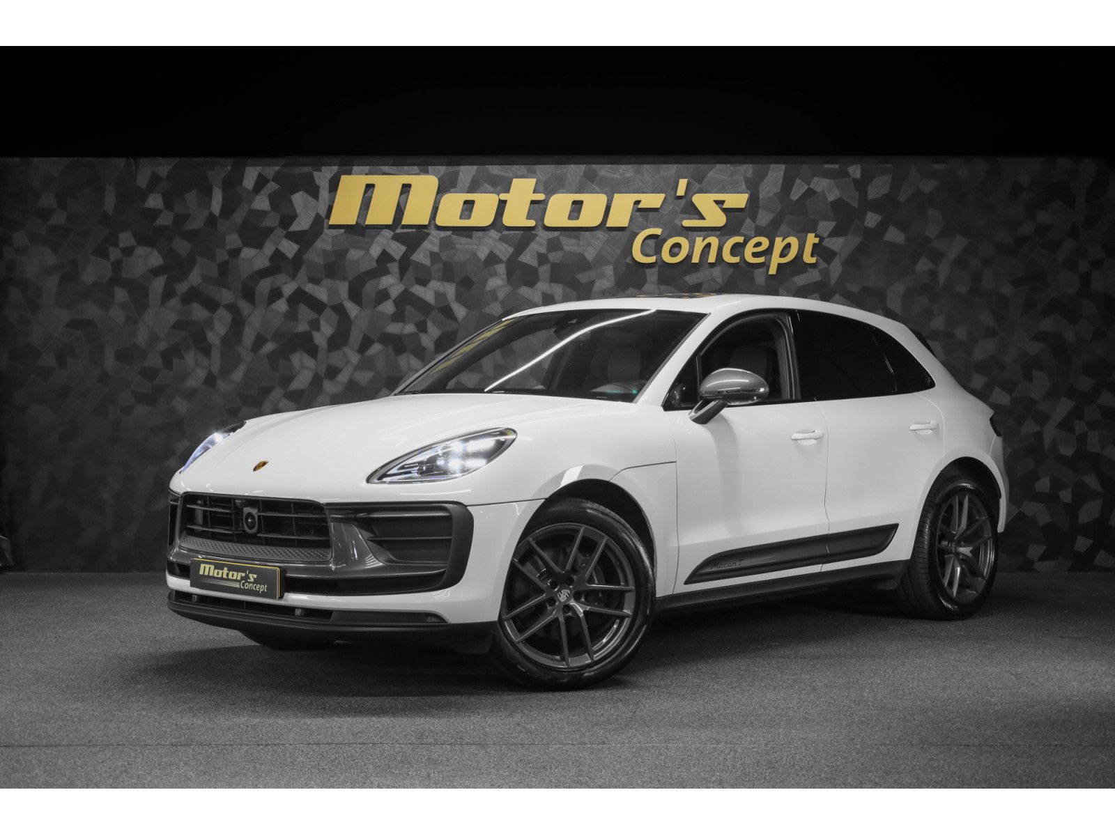 Porsche Macan III T