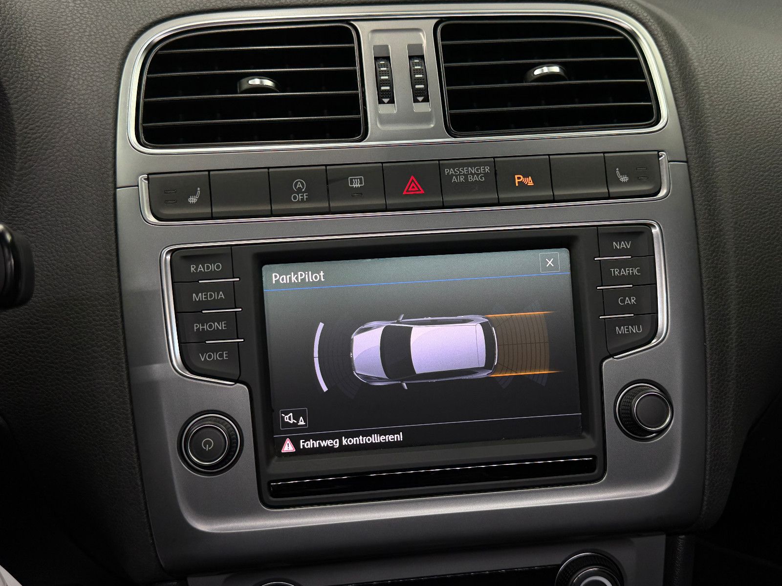 Fahrzeugabbildung Volkswagen Polo V Allstar |DSG|PDC|NAVI