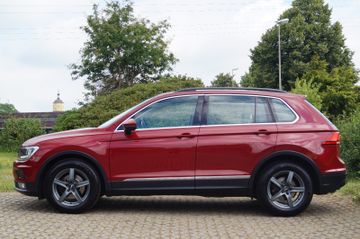 Volkswagen Tiguan 2.0TDI Comfortline NAVI-AHK.-PDC.-1.HAND-