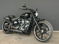 HARLEY DAVIDSON Softail Breakout 107 mit JEKILL & HYDE KLAPPE