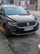 Volkswagen 1.5 TSI DSG UNITED*NAVI*AHK*KAMERA - Volkswagen T-Roc UNITED mit Benzin-Antrieb