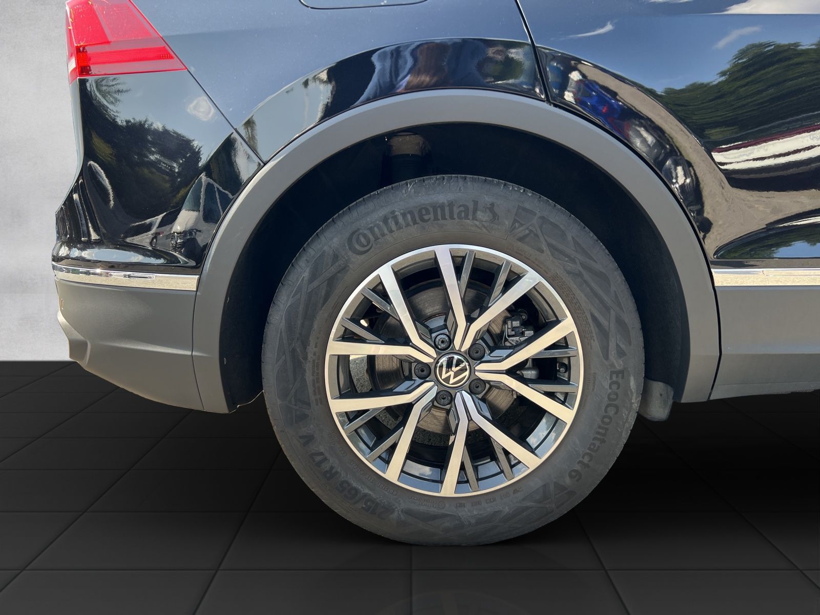 Tiguan Life 1.5 l TSI DSG*LED*ACC*Navi*Klima