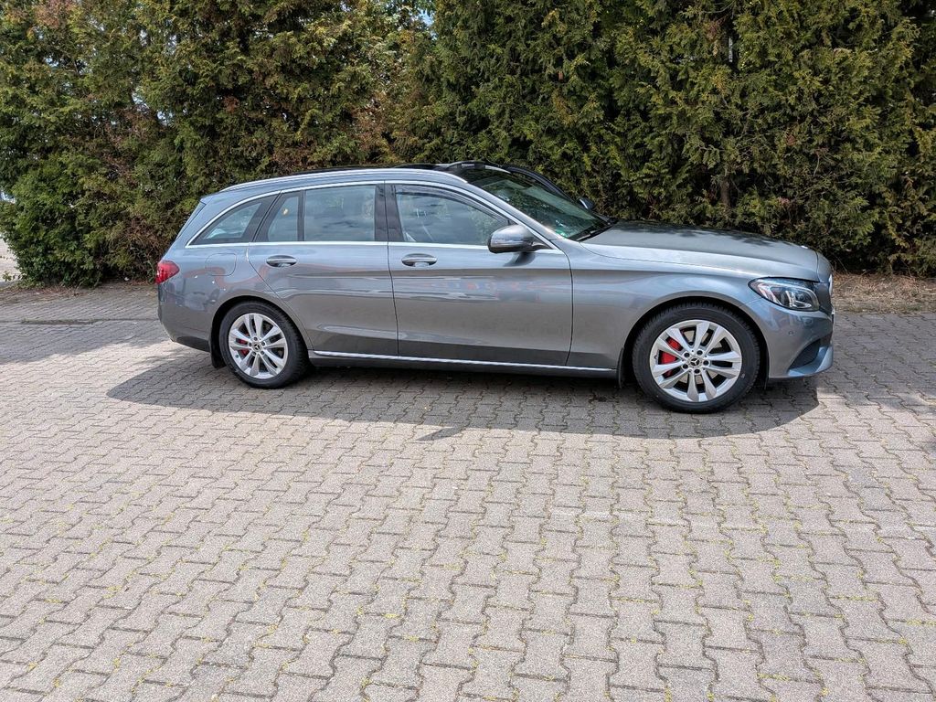 Image of Mercedes-Benz C 250