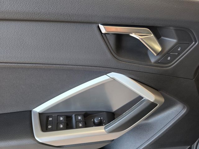 AUDI Q3 — Foto 11