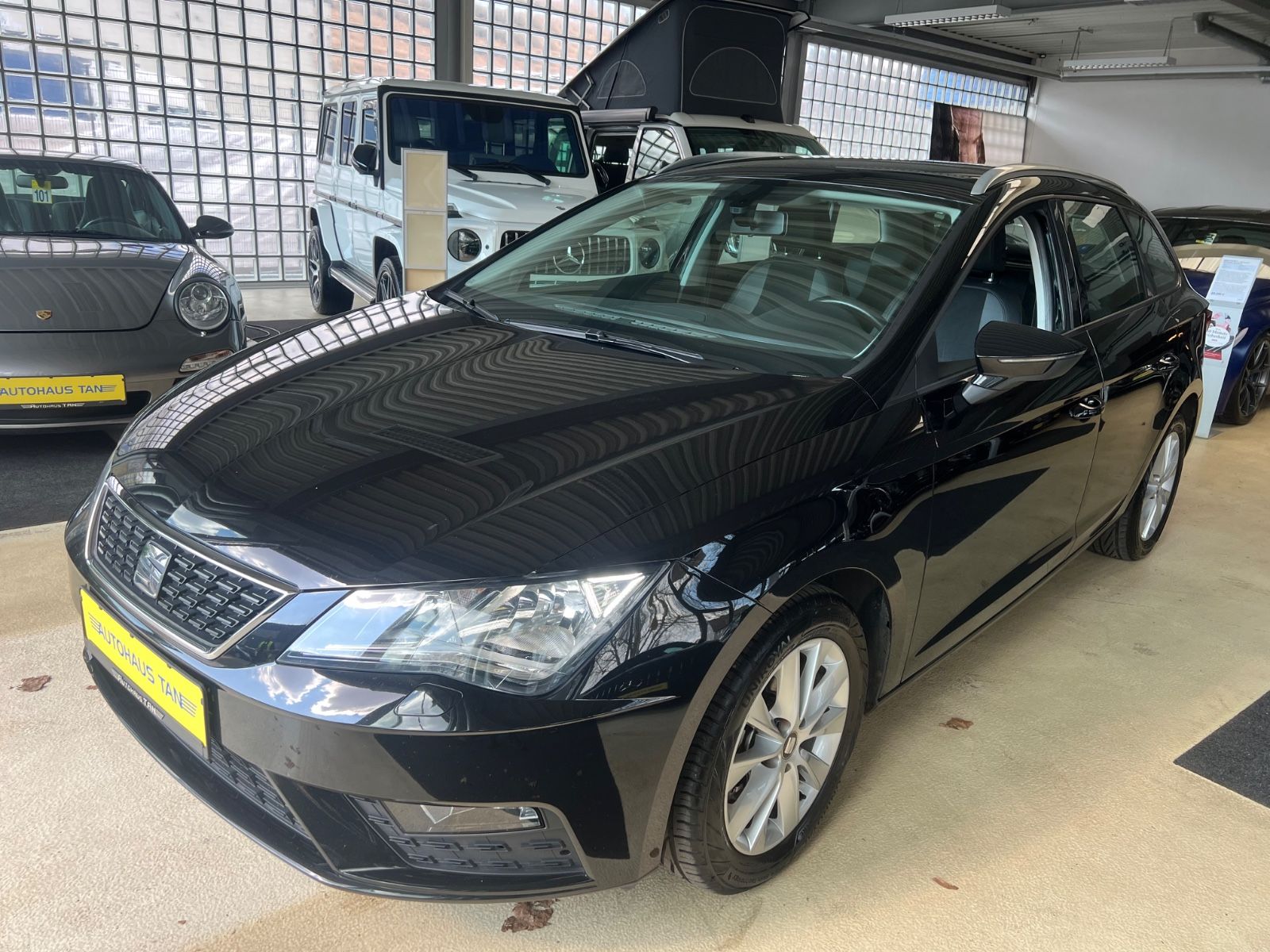 Fahrzeugabbildung SEAT Leon ST 1.4 TSI Style * 1.HAND *ALCANTARA*NAVI*