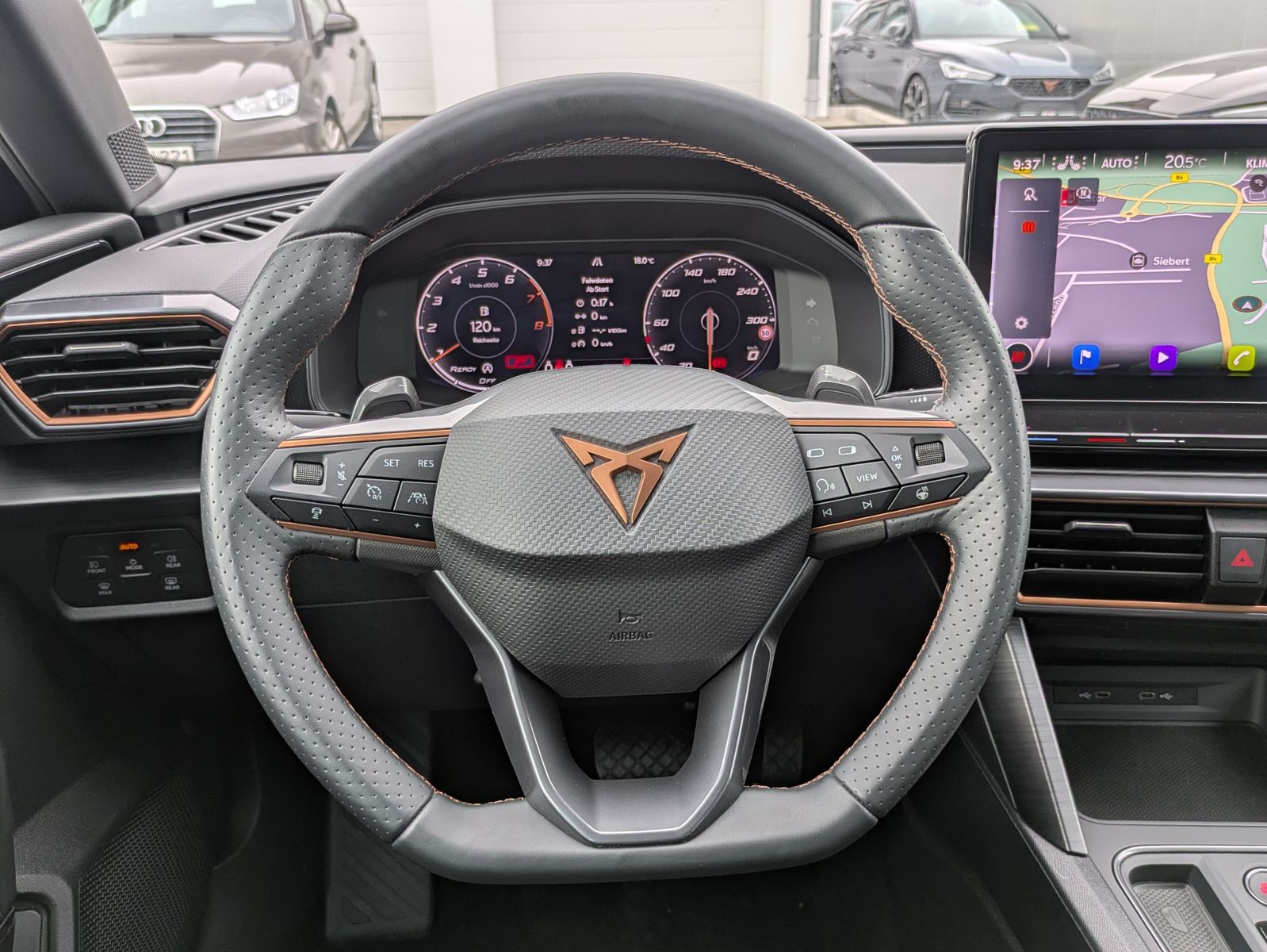 Fahrzeugabbildung CUPRA Leon 1.5 eTSI DSG MATRIX-LED*ACC*AHK*KAMERA*18"