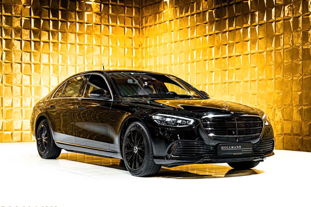 Image of Mercedes-Benz S 680