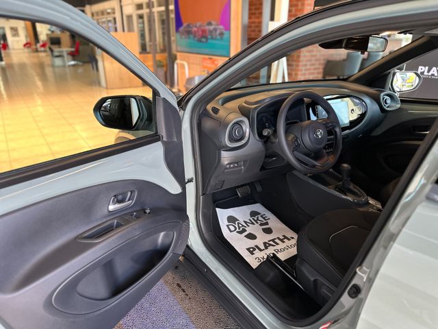 Toyota Aygo X Hybrid Teamplayer Technik Paket