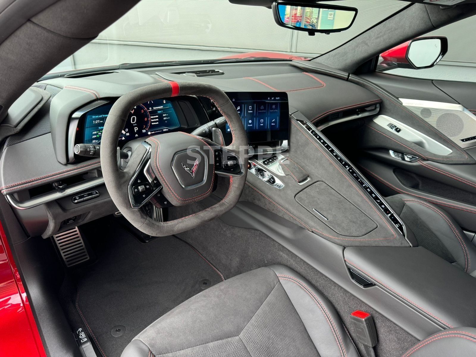 Corvette C8 Stingray Coupe 6,2 V8 3LT Europamodell STEPPE