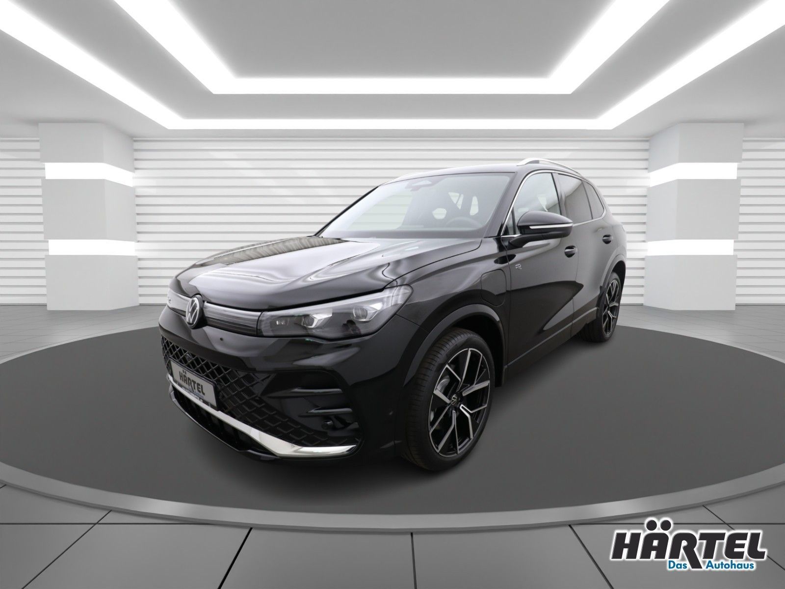 Volkswagen TIGUAN R-LINE EHYBRID 1.5 TSI DSG Sportpaket LED imagem 2