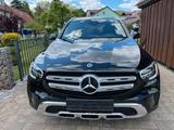 Mercedes-Benz GLC 300 4MATIC Autom. - 190KW Mild-Hybrid MBUX - Mercedes-Benz GLC 300 von privat