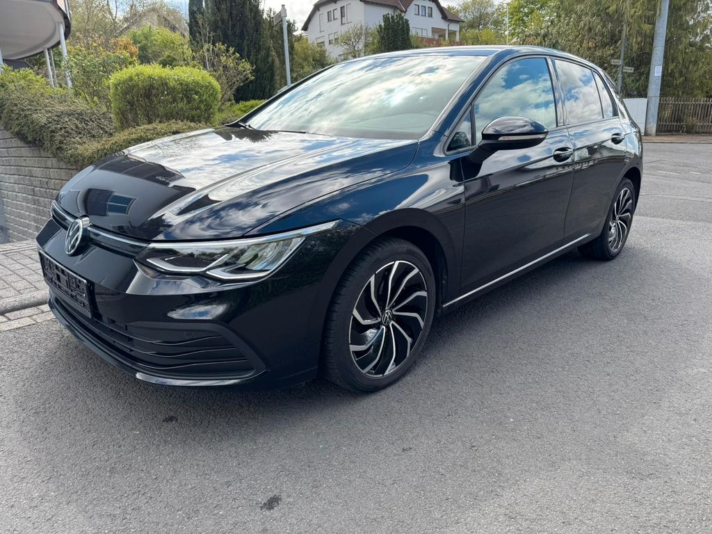 Image of Volkswagen Golf