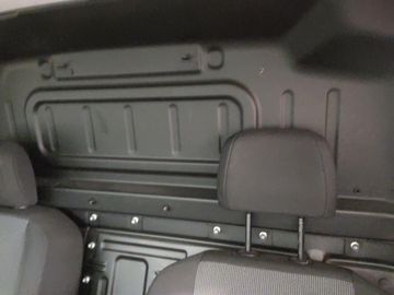Bild 11 Opel COMBO CARGO ERH. NUTZLAST PDC RFK