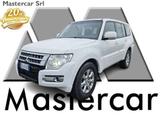Mitsubishi MITSUBISHI Pajero Pajero IV 2007 3.2 cr Instyle  - Mitsubishi Pajero Instyle mit Diesel-Antrieb