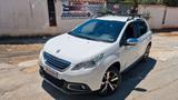 Peugeot 2008 BlueHDi 100 S&S Black Matt - : Weiß, Matt