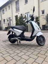 Piaggio 1 EU 5 elektro - Piaggio Motorräder in Dortmund