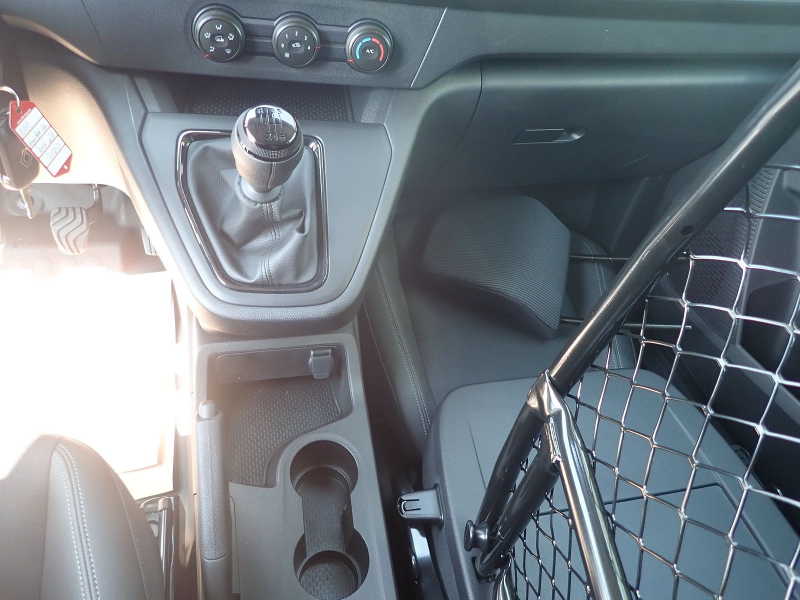 Fahrzeugabbildung Renault Kangoo Rapid Advance L1 Blue dCi 95 MY25