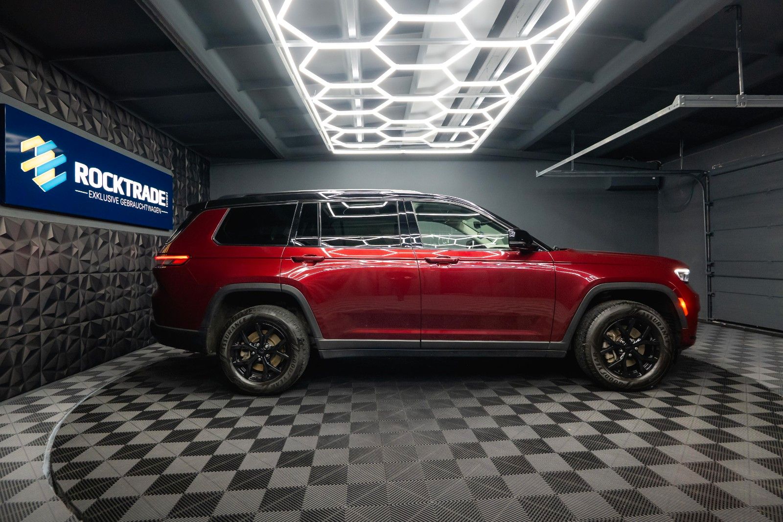 Fahrzeugabbildung Jeep Grand Cherokee 3.6 4x4 LIMITED L Modell 2022 ACC