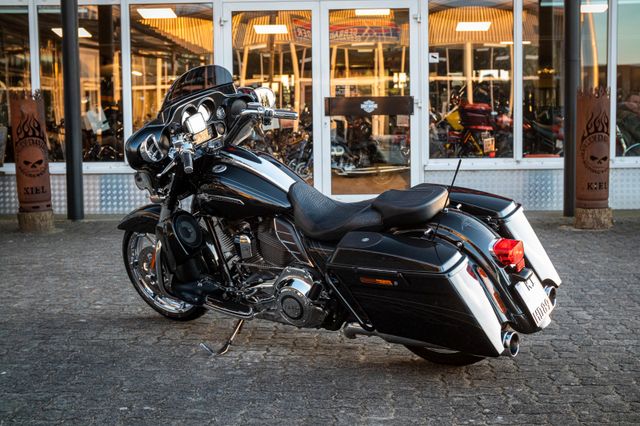 Fahrzeugabbildung Harley-Davidson CVO STREET GLIDE 110 cui FLHXSE - KESSTECH