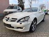 Mercedes-Benz SLK 200 K|Weiss|Automatik|Leder|Airscarf|Klima|