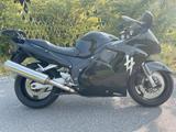 Honda CBR 1100 XX Super Black Bird - HONDA CBR 1100 XX