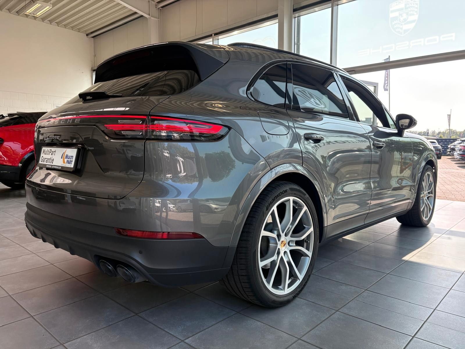 Fahrzeugabbildung Porsche Cayenne, pano, luft volleder ahk,21 zoll, stdhz
