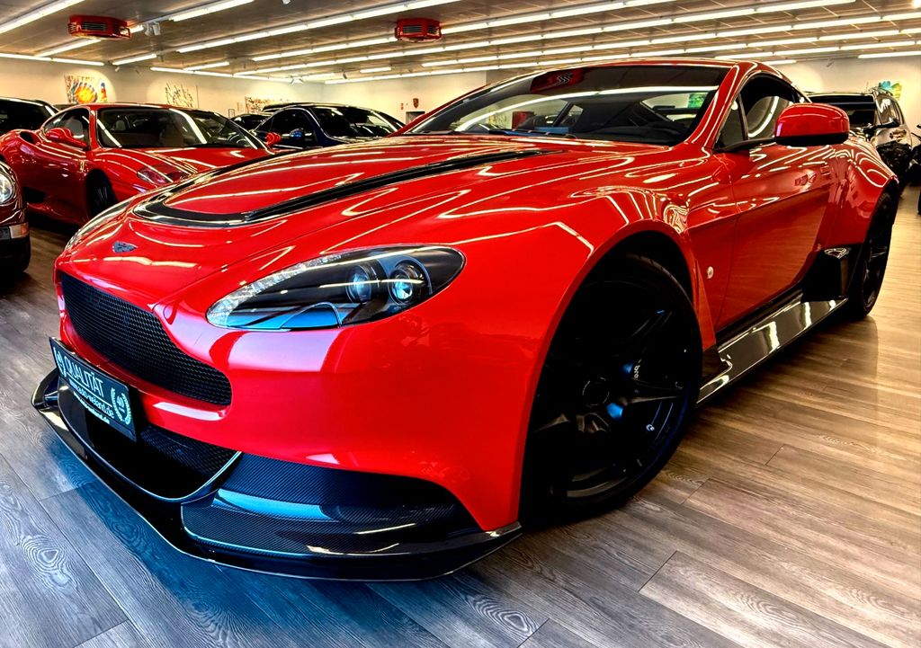 Angebot ansehen Aston Martin V12 Vantage