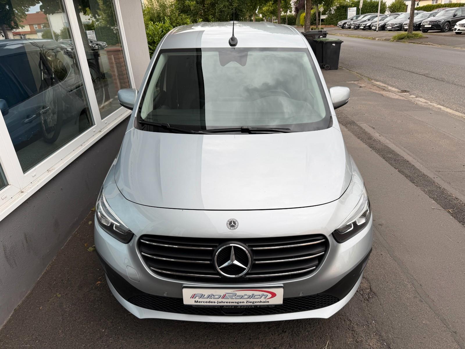 Mercedes-Benz T 180 d  Edition+LED+Kamera+Navi+KeyGo+