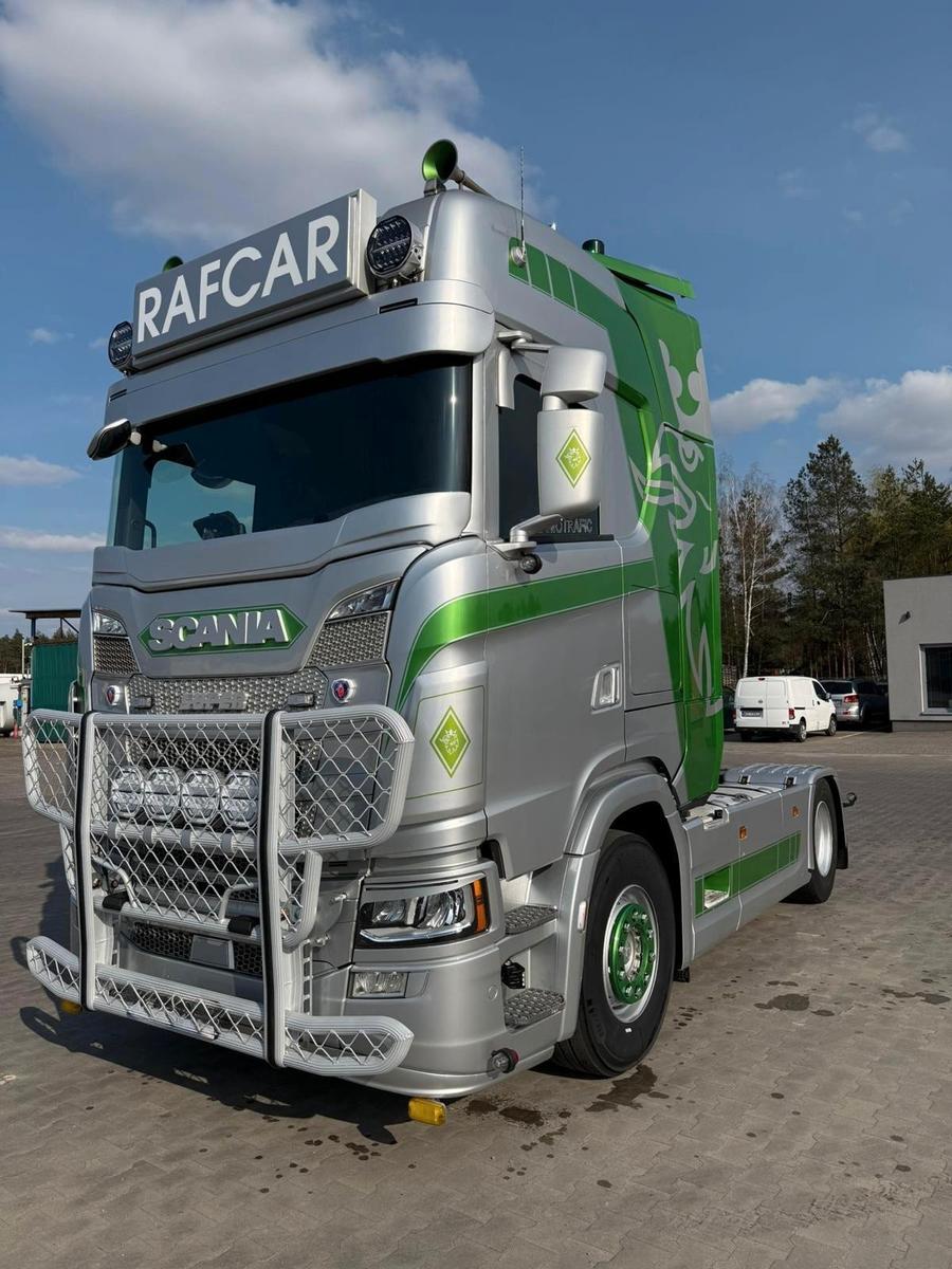 Scania S450