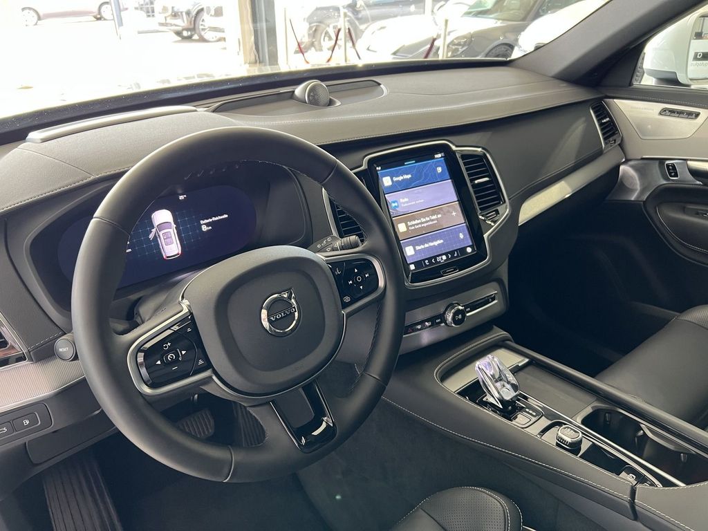 Volvo XC90 T8 Plus Bright Recharge AWD FourC AHK B&W