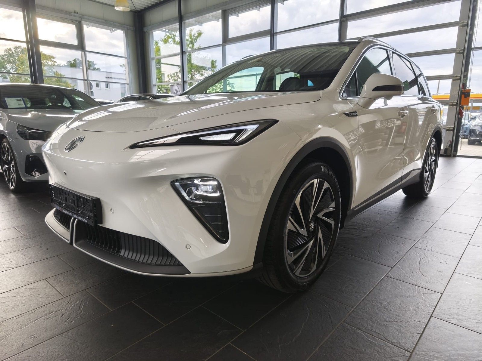 MG S6 EV Luxury AWD imagem 3