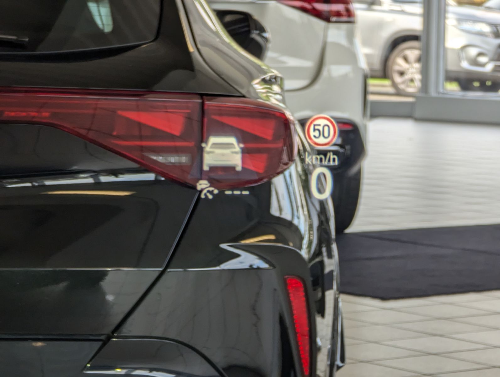 VW Tayron 2.0TDI 4M R-Line Launch Pano Black AHK 20 - Image 30