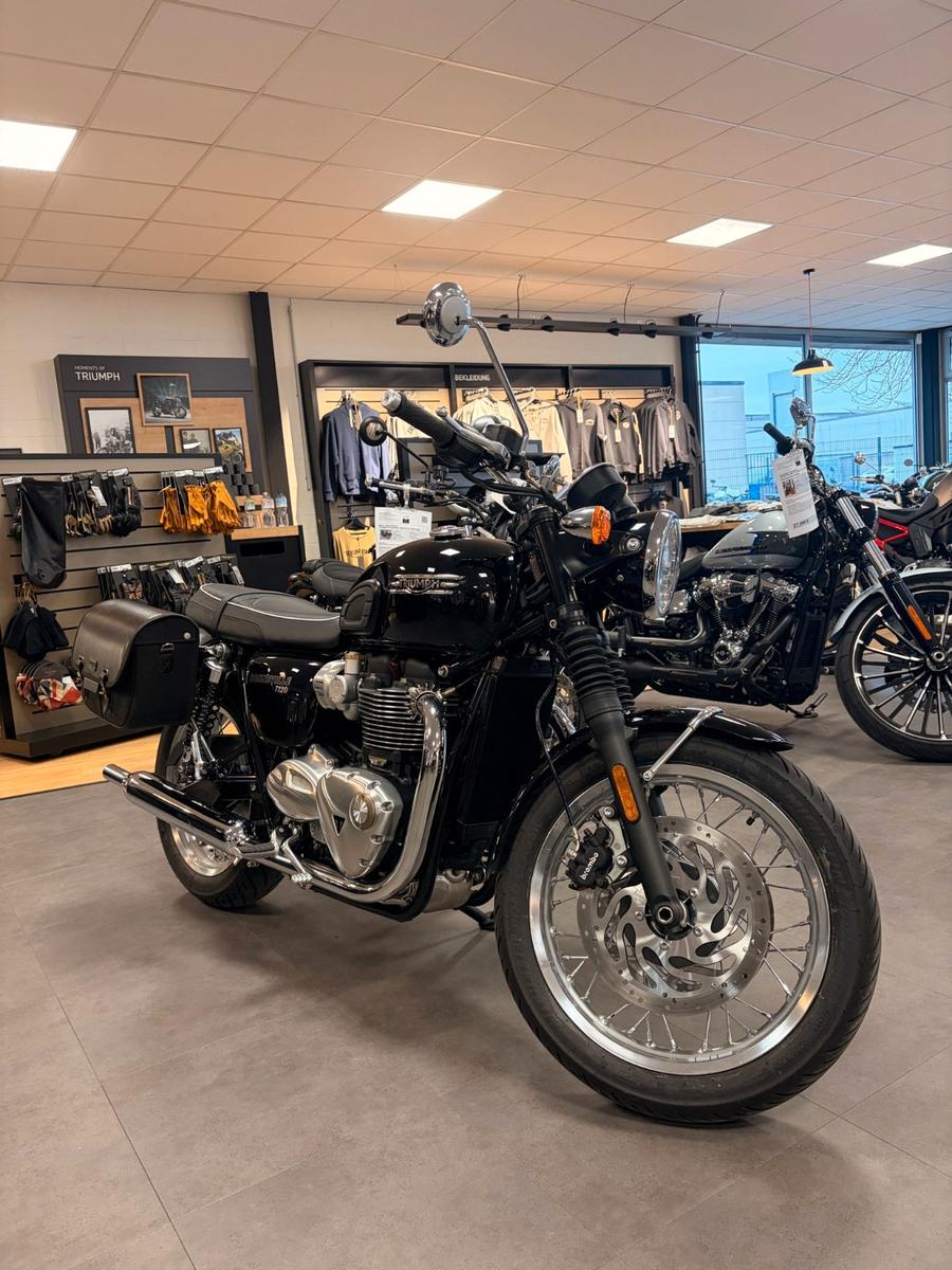 Triumph Bonneville T120 / Werksgarantie 01/2029!!!