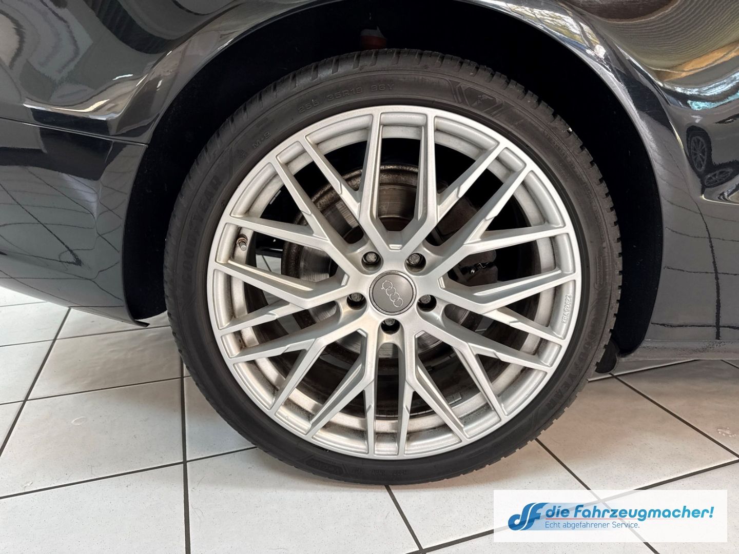 Fahrzeugabbildung Audi A5 Cabriolet 2.0 TDI Navi Leder Soundsystem Bi-X