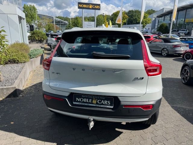 Fahrzeugabbildung Volvo XC40 Momentum Pro AWD AHK LED NAVI