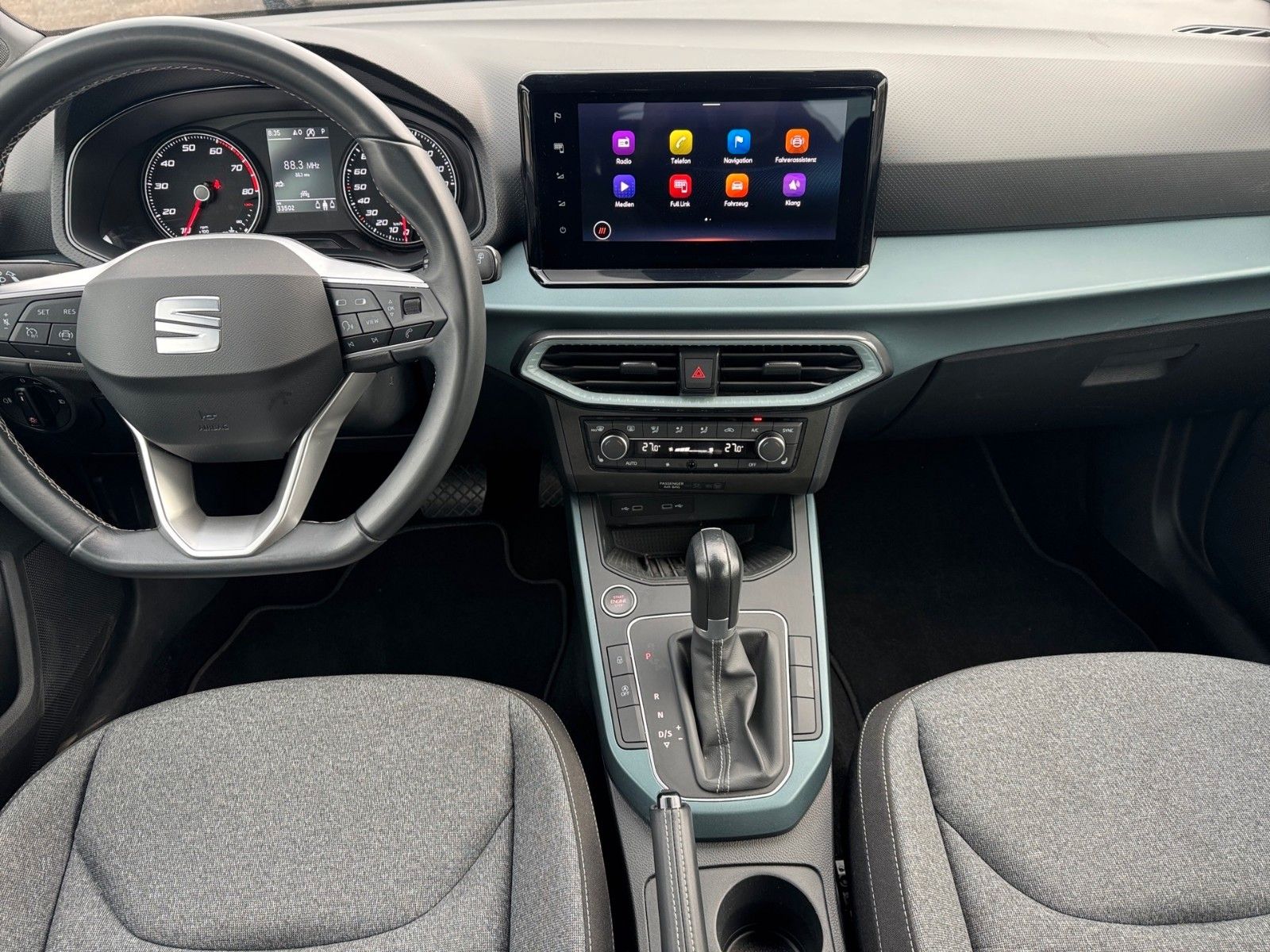 Fahrzeugabbildung SEAT Arona Xperience 1.0 TSI
