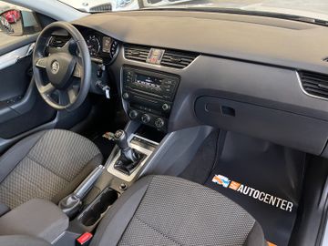 MYAUTOCENTER – Gebraucht- und Jahreswagen mit Werkstattservice in Pfaffenhofen Skoda Octavia Combi Ambition *2. Hand*Klima*PDC*Radio*