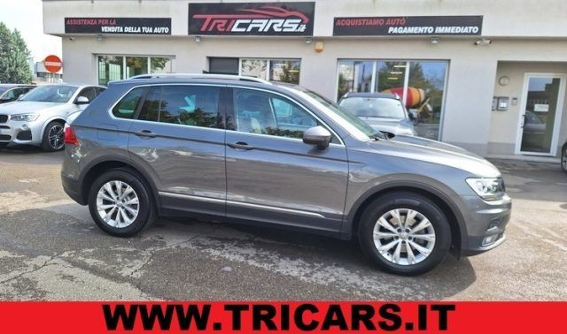 Volkswagen VOLKSWAGEN Tiguan 2.0 TDI SCR DSG Business BMT P