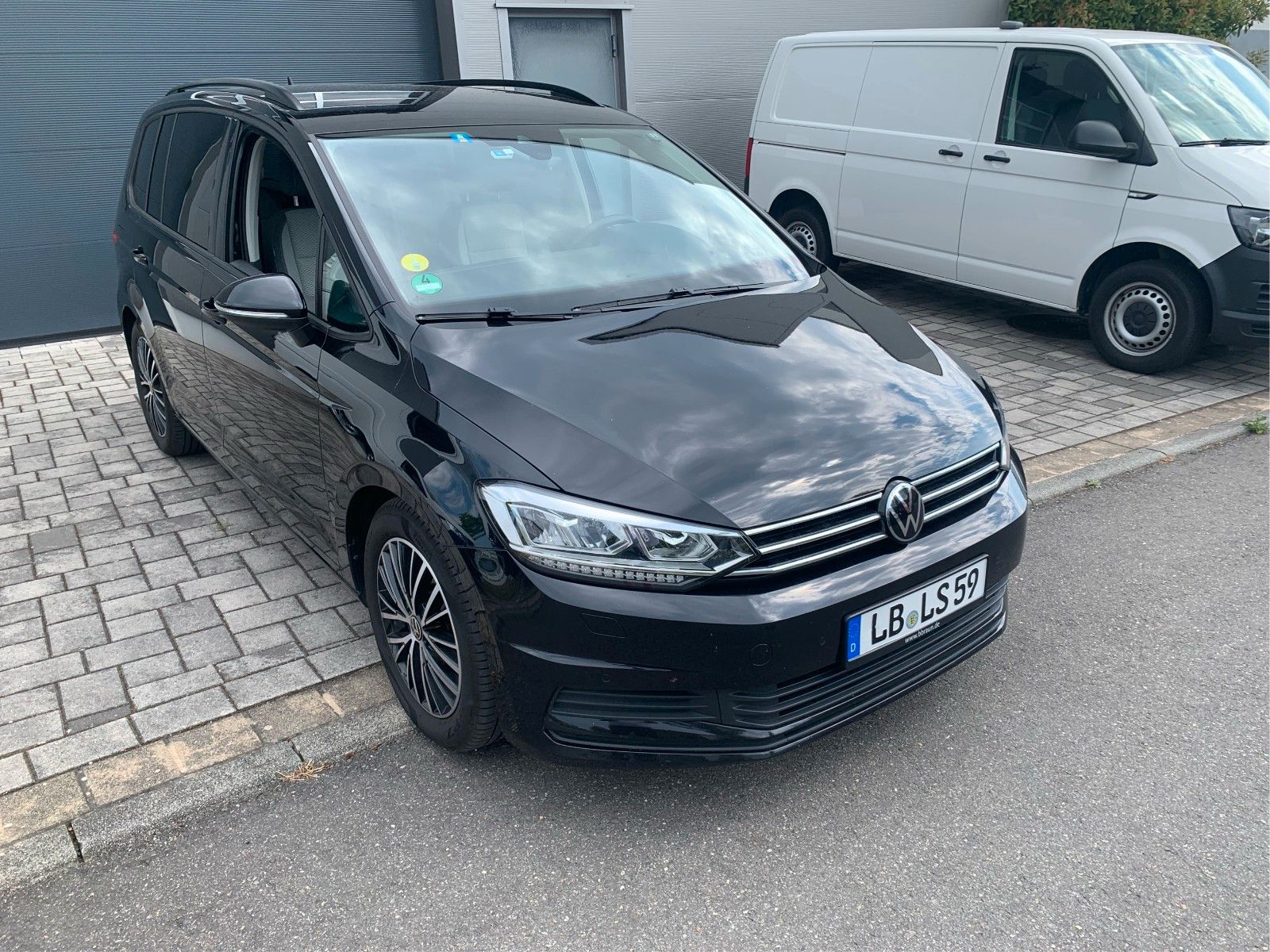 Volkswagen Touran Comfortline IQ-Drive 17"Alu DSG LED Navi imagem 3